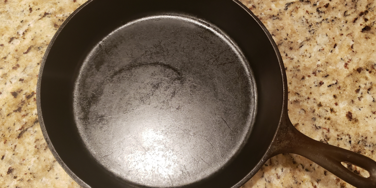 seasoned cast iron pan