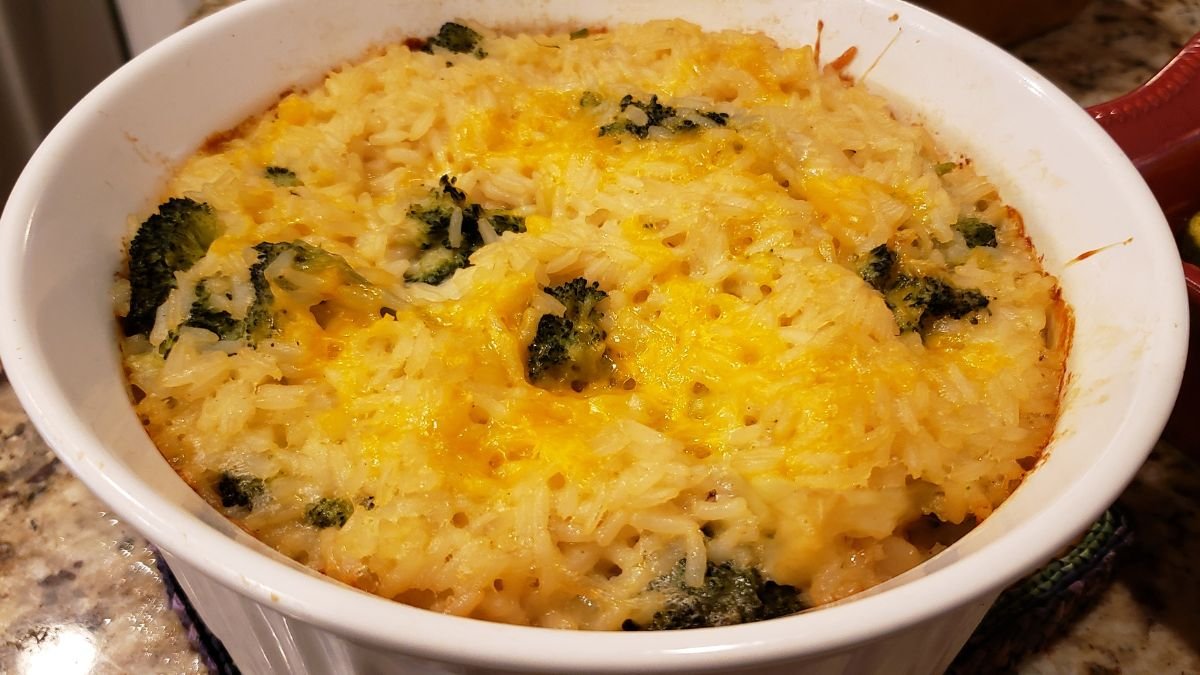 Broccoli Rice and Cheese Casserole