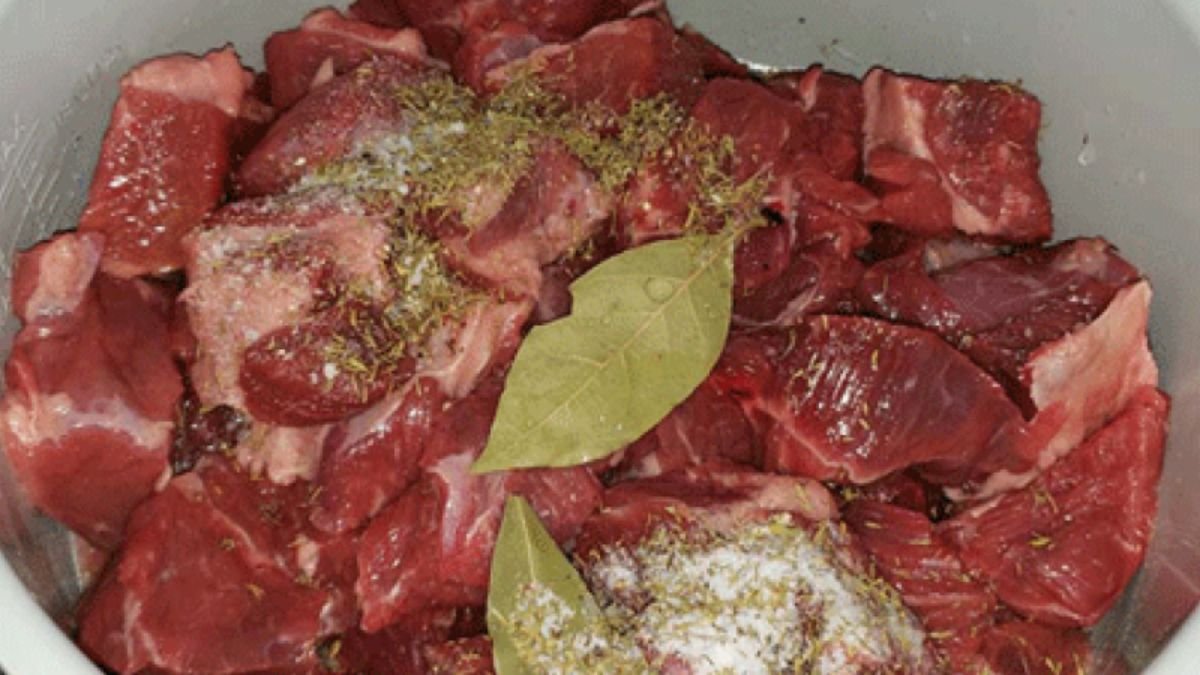 beef soup meat before cooking