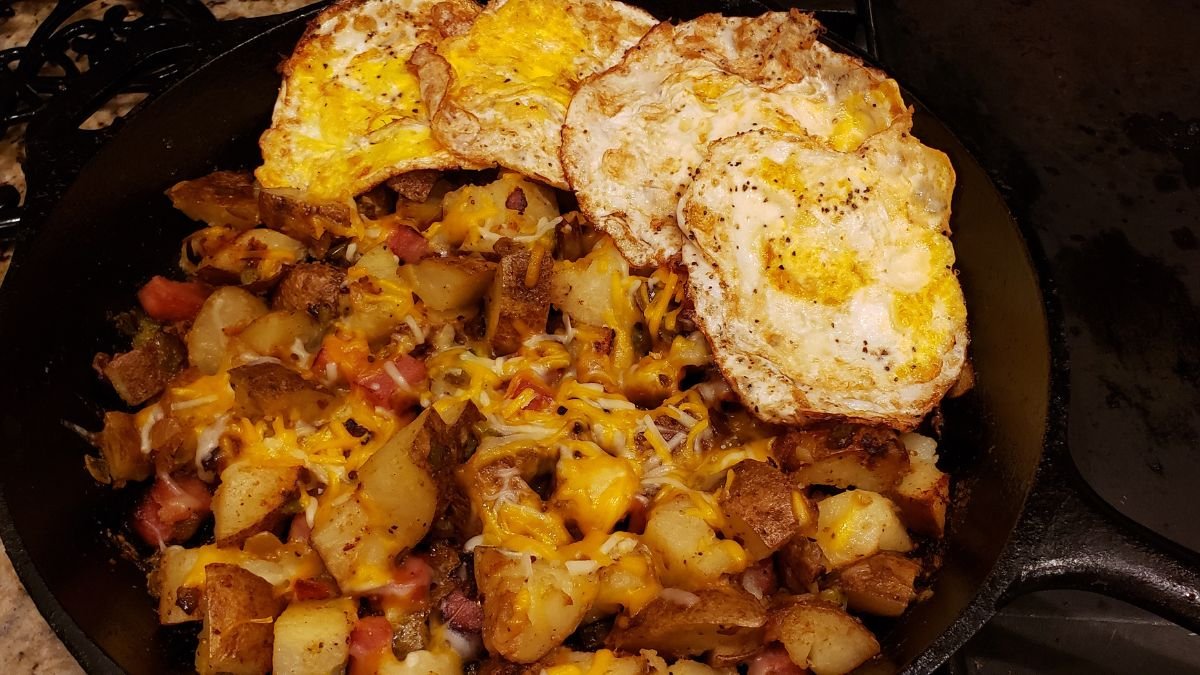 ham hash with cheese and fried eggs