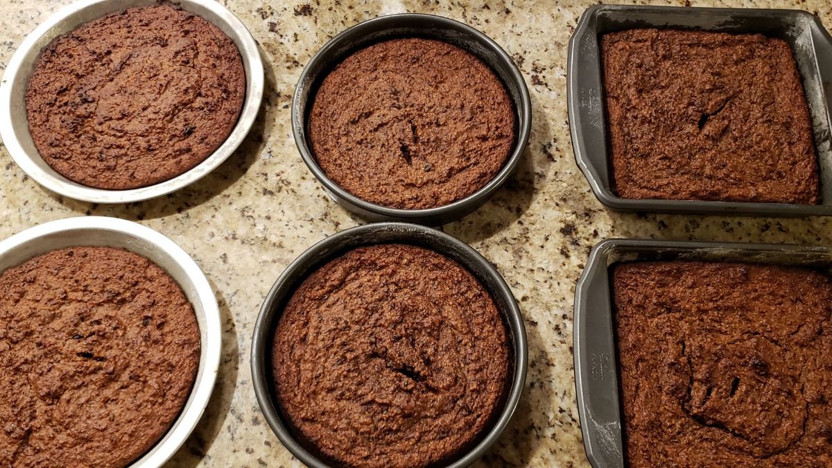 six jamaican christmas cakes