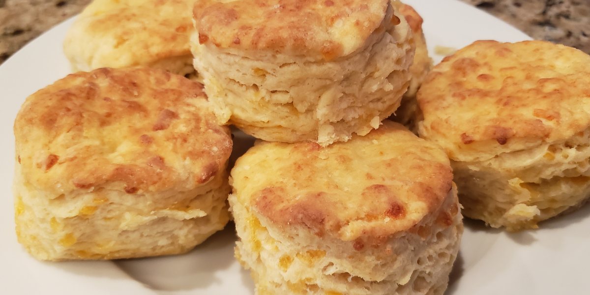 garlic and cheddar cheese biscuits