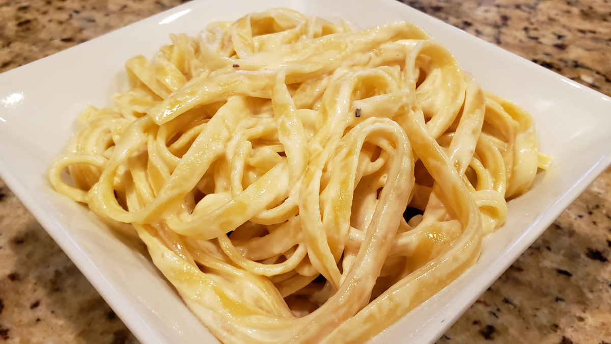 fettuccini alfredo